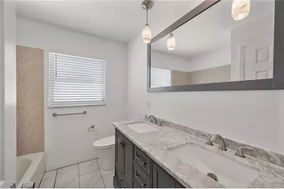 528 S Larry Circle, Brandon, FL 33511 - Photo 26