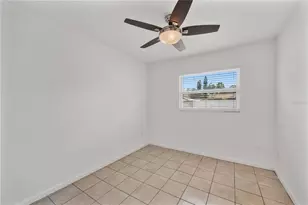 528 S Larry Cir, Brandon, FL 33511 - Photo 30