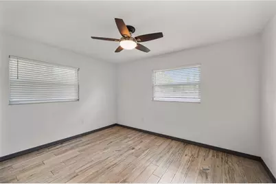 528 S Larry Circle, Brandon, FL 33511 - Photo 28