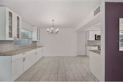 528 S Larry Circle, Brandon, FL 33511 - Photo 10