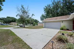 11724 Constance Way, Clermont, FL 34711 - Photo 4