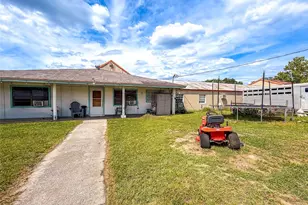 4706 Co Rd 557A, Polk City, FL 33868 - Photo 6