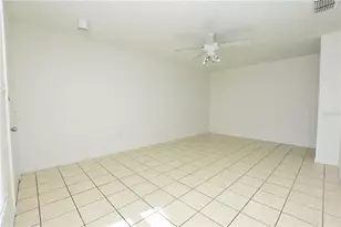 1019 Buccaneer Dr, Lakeland, FL 33801 - Photo 10