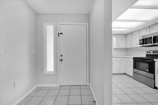 2025 Sylvester Rd, Lakeland, FL 33803 - Photo 2