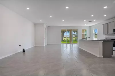 3504 Crescent Peak Way, Plant City, FL 33565 - Photo 12