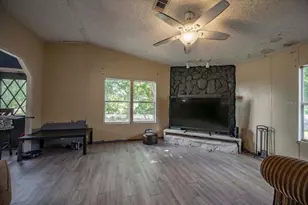 2210 D R Bryant Rd, Lakeland, FL 33810 - Photo 12