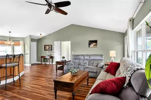 1590 Doves View Cir, Auburndale, FL 33823 - Photo 4