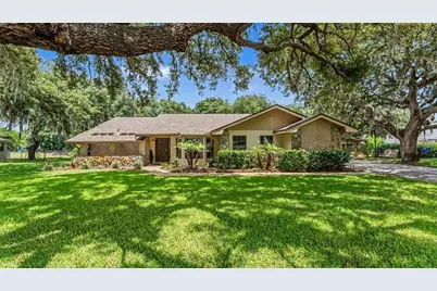 1428 N Timberidge Loop, Lakeland, FL 33809 - Photo 2