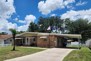 1023 Bonnie Dr, Lakeland, FL 33803 - Photo 2