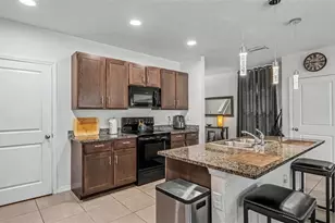 3509 Diamond Leaf Ct, Valrico, FL 33594 - Photo 8