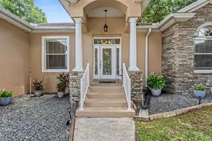 7229 Remington Oaks Ct, Lakeland, FL 33810 - Photo 2