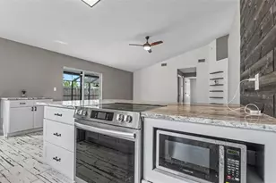 3312 Queens Cove Loop, Winter Haven, FL 33880 - Photo 16