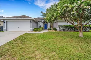8722 Fort Socrum Village Pl, Lakeland, FL 33810 - Photo 2