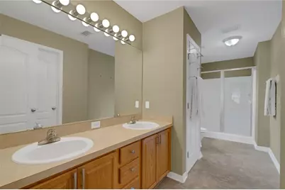 8722 Fort Socrum Village Place, Lakeland, FL 33810 - Photo 16