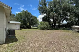 808 N Johnson St, Plant City, FL 33563 - Photo 6