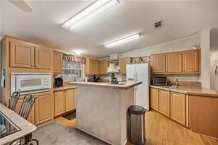 4817 Indian Oak Dr, Mulberry, FL 33860 - Photo 10