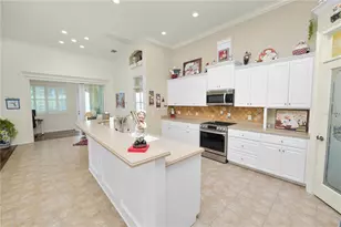 2356 Lake James Way, Lakeland, FL 33810 - Photo 12