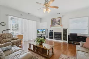 118 W Juliana Way, Auburndale, FL 33823 - Photo 8