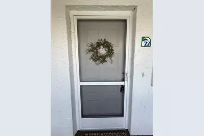 5435 Casablanca Circle #M22, Sebring, FL 33870 - Photo 4