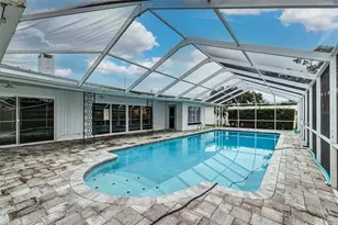 2925 E Lake Hartridge Dr, Winter Haven, FL 33881 - Photo 2