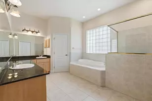 5646 Hillview Ct, Lakeland, FL 33810 - Photo 20