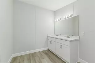 8905 Carrolwood Dr, Lakeland, FL 33810 - Photo 14