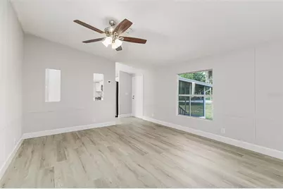 8905 Carrolwood Drive, Lakeland, FL 33810 - Photo 4