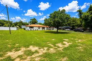 205 E Jersey Ave, Brandon, FL 33510 - Photo 10