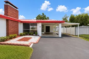 205 E Jersey Ave, Brandon, FL 33510 - Photo 4