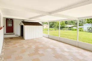 205 E Jersey Ave, Brandon, FL 33510 - Photo 36