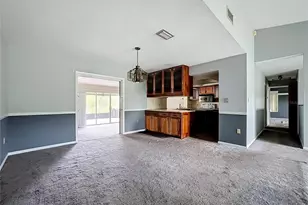 629 Orange Valley Cir, Lakeland, FL 33813 - Photo 8