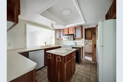 629 Orange Valley Circle, Lakeland, FL 33813 - Photo 10