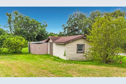 629 Orange Valley Circle, Lakeland, FL 33813 - Photo 32