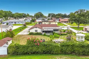 629 Orange Valley Cir, Lakeland, FL 33813 - Photo 38