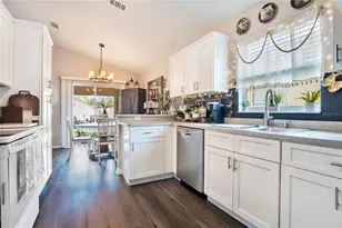 2704 Redwood St, Mulberry, FL 33860 - Photo 14