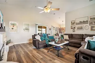 2704 Redwood St, Mulberry, FL 33860 - Photo 6