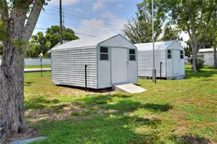 6739 Farris Dr, Lakeland, FL 33811 - Photo 56