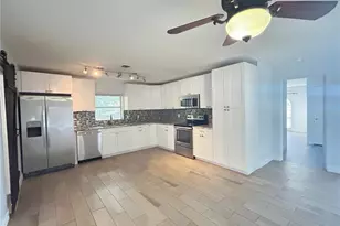 1241 N Lake Elbert Dr NE, Winter Haven, FL 33881 - Photo 6