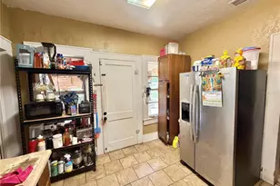 428 S 14th St, Haines City, FL 33844 - Photo 6