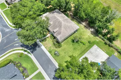 5704 Lake Victoria Drive, Lakeland, FL 33813 - Photo 6