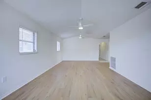 4622 Cypress Gardens Rd, Winter Haven, FL 33884 - Photo 4