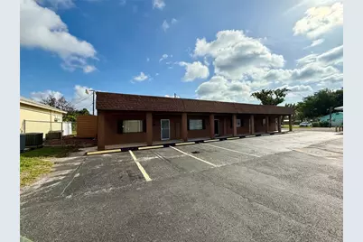 1804 W Baker Street #E, Plant City, FL 33563 - Photo 2