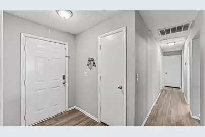 1309 Cinnamon Way W, Lakeland, FL 33801 - Photo 2