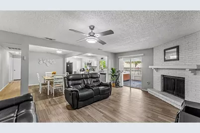 1309 Cinnamon Way W, Lakeland, FL 33801 - Photo 4