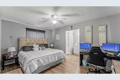 1309 Cinnamon Way W, Lakeland, FL 33801 - Photo 12