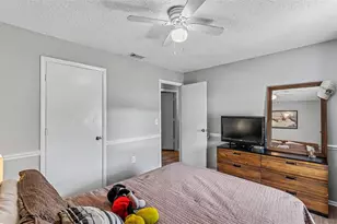 1309 Cinnamon Way W, Lakeland, FL 33801 - Photo 18