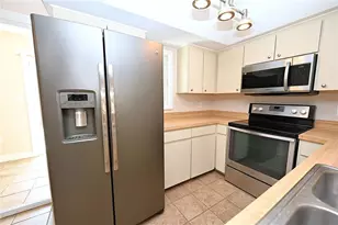 349 E Market Square, Lakeland, FL 33813 - Photo 6
