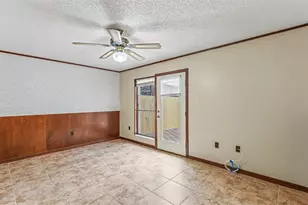 633 Victoria Square Ln, Lakeland, FL 33813 - Photo 16