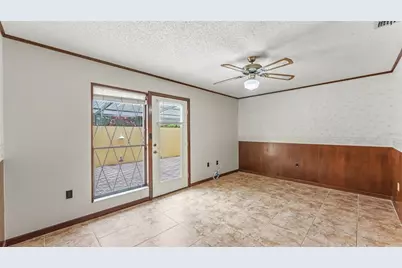 633 Victoria Square Lane, Lakeland, FL 33813 - Photo 18