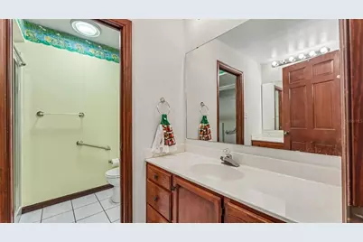 633 Victoria Square Lane, Lakeland, FL 33813 - Photo 14